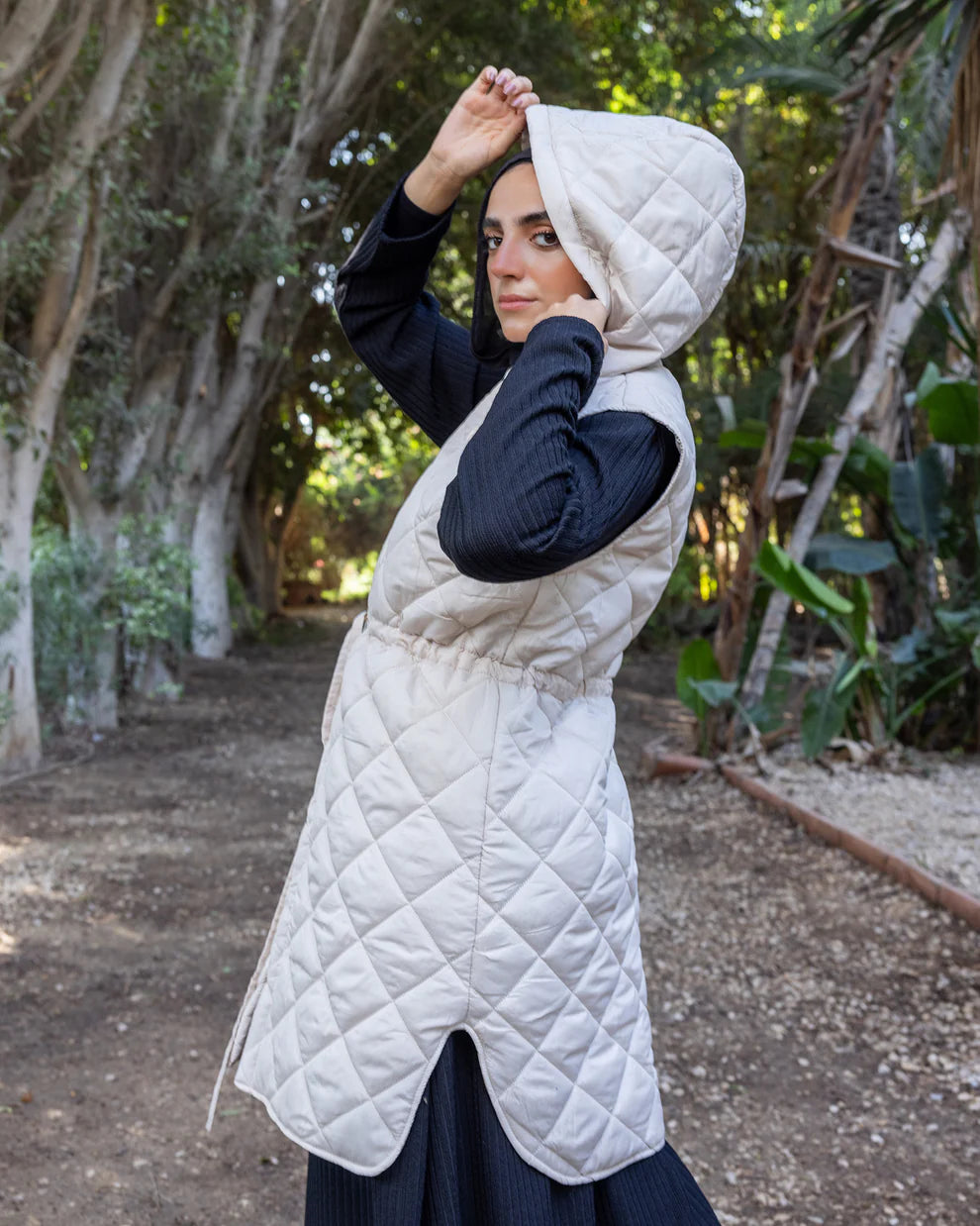 Puffer Vest code 107 - The cape