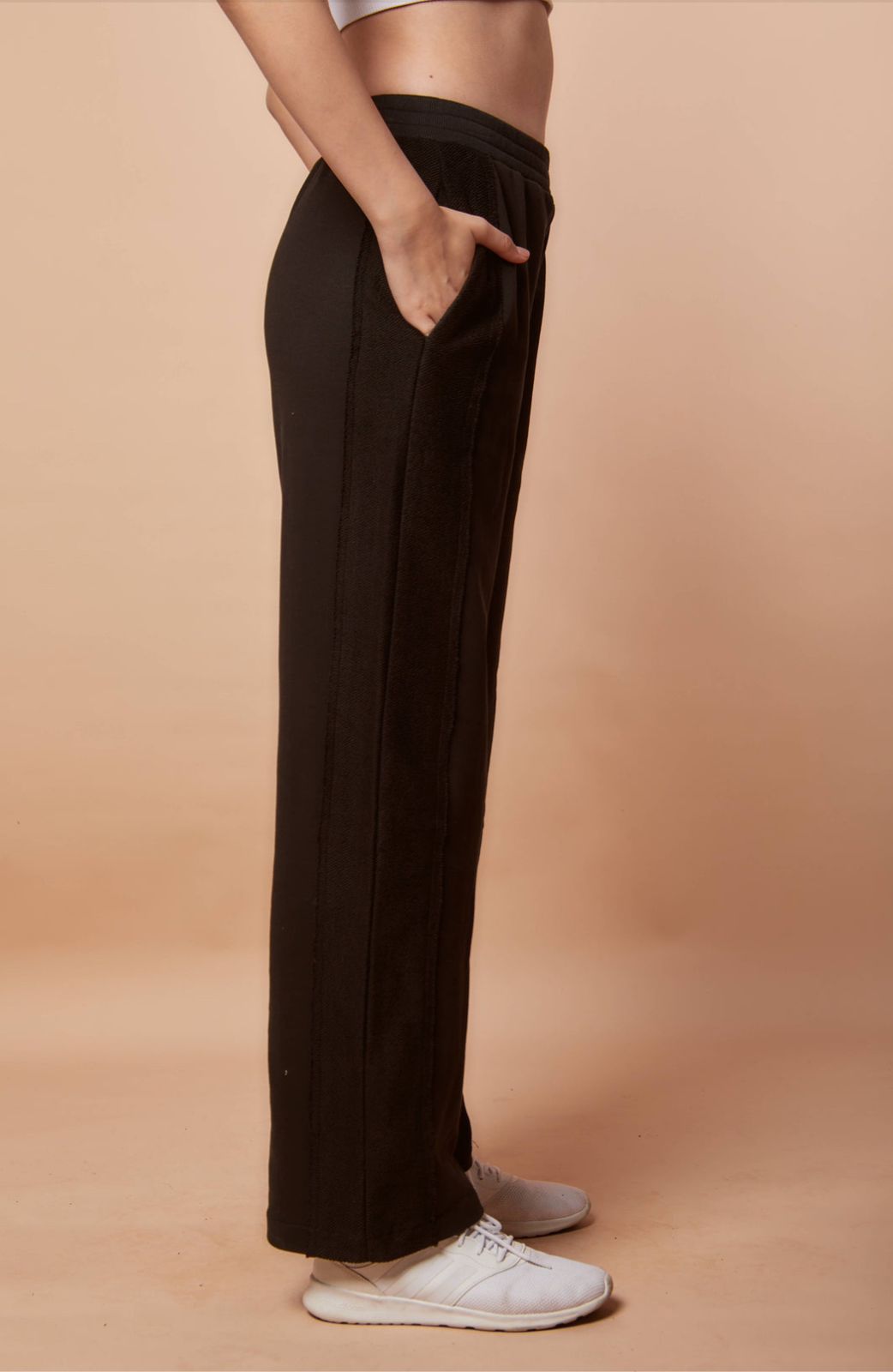 Loose fit sweatpants - Nahla ELAlfy