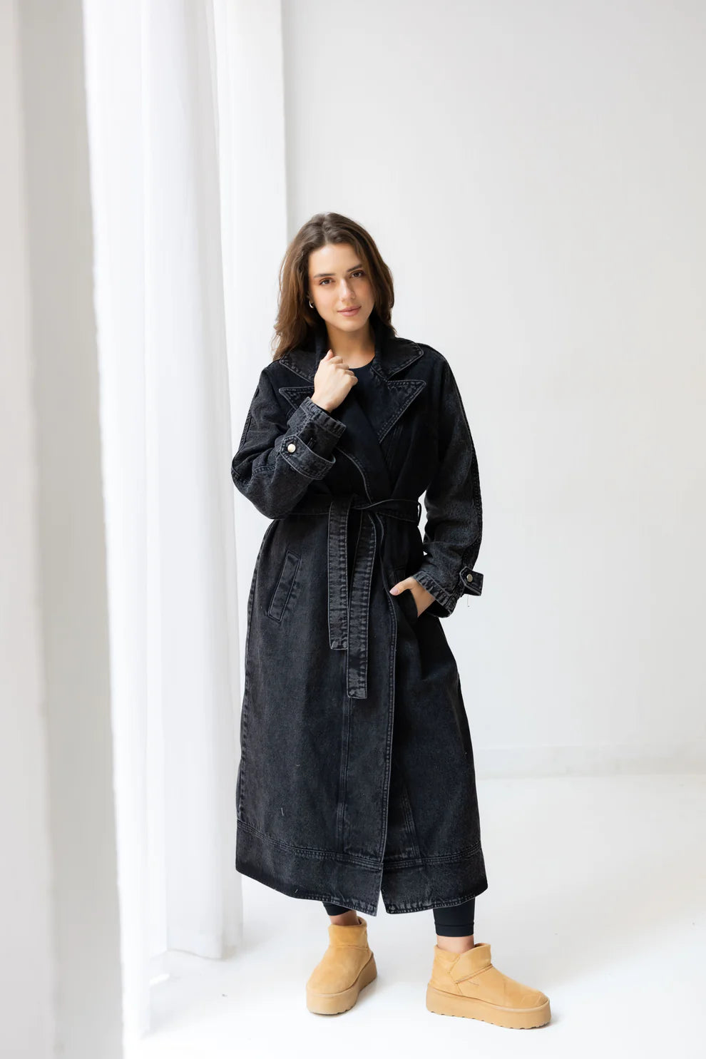 Neat-fit denim coat - Wajad