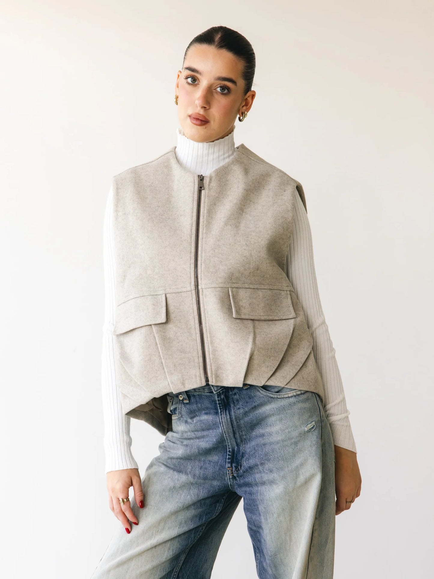 The zip up vest - ascia