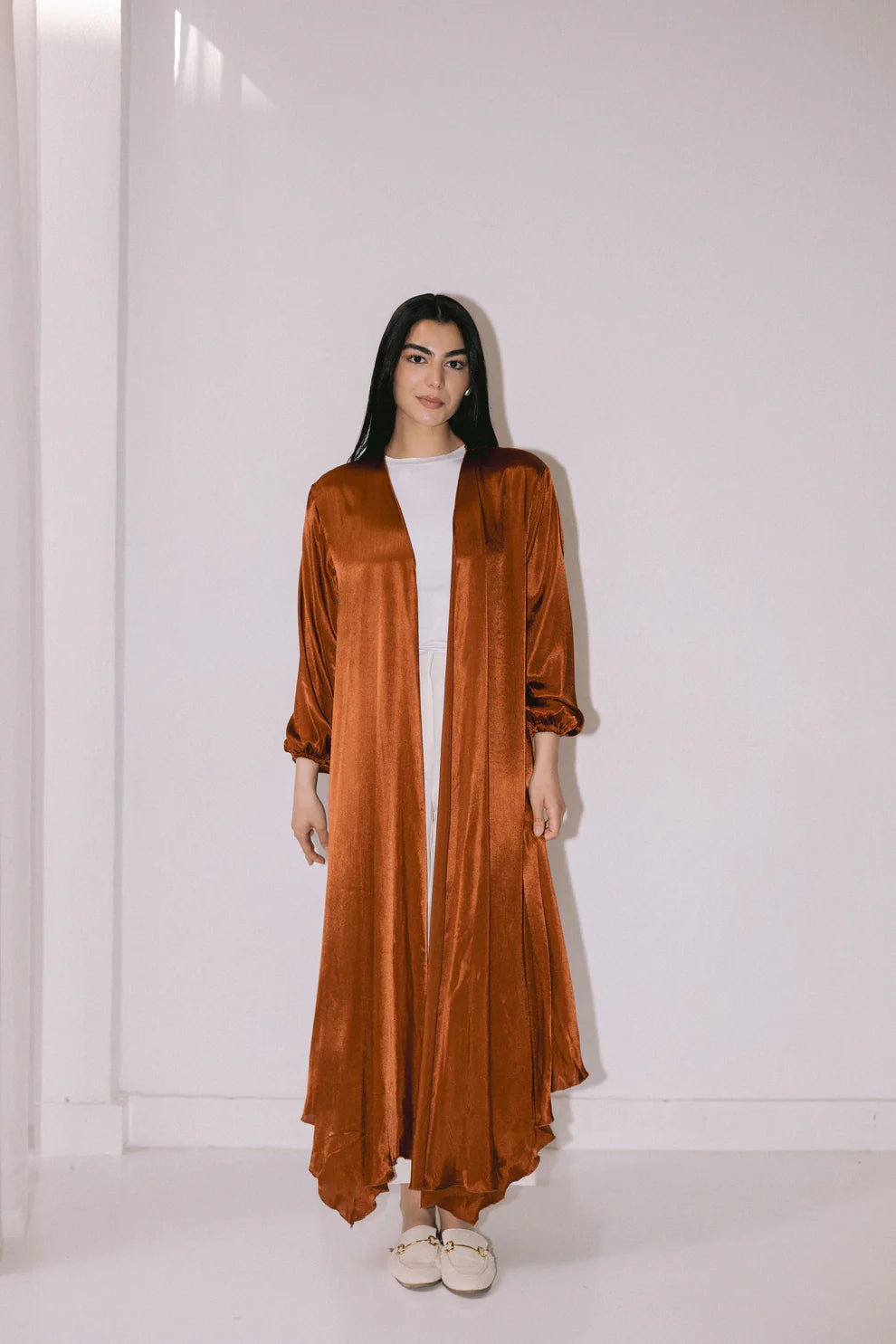Asymmetrical satin kimono - Amalia