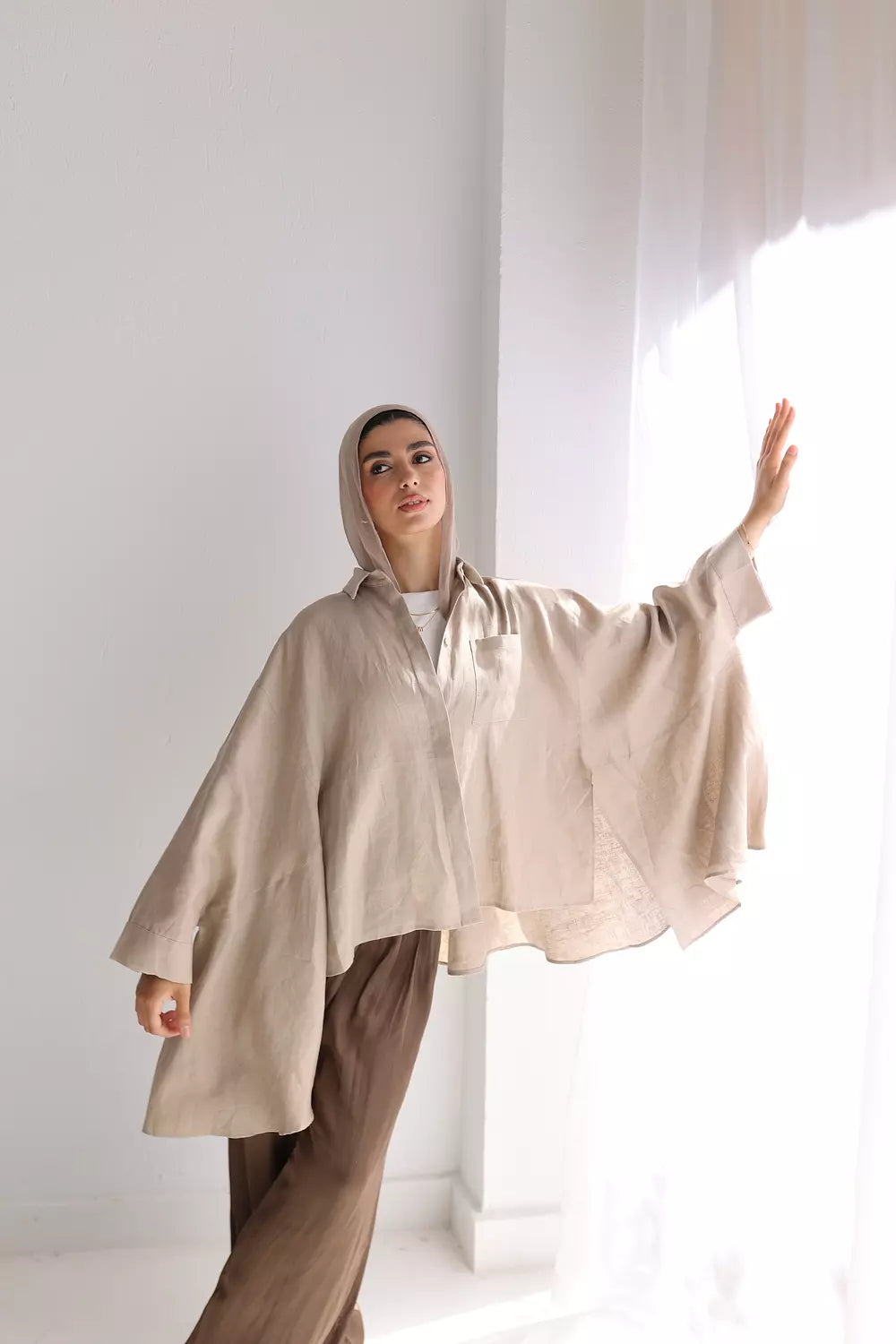 Flawy Linen Blouse - Shamla