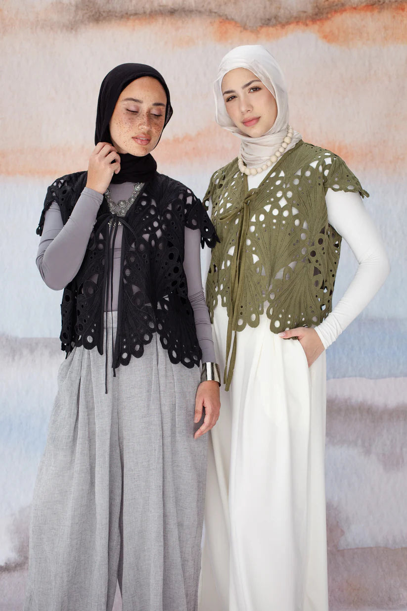Mariposa Vest - Anjum