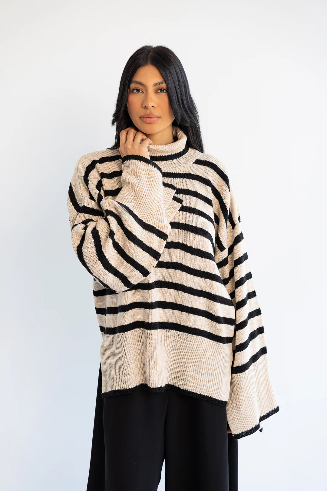 The Knitted Pullover - Lail