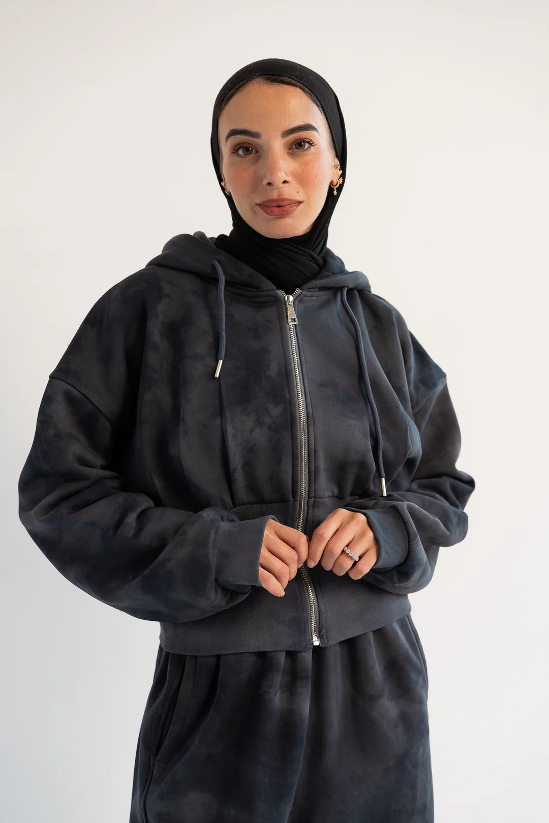 The Long Waist Hoodie - Lail
