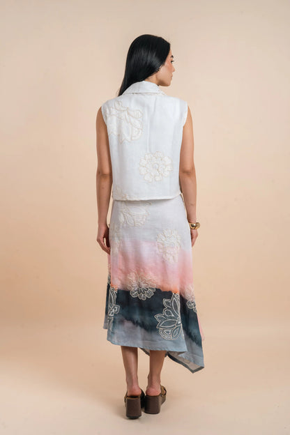 Grading white/pink skirt embro - Nahla el alfy