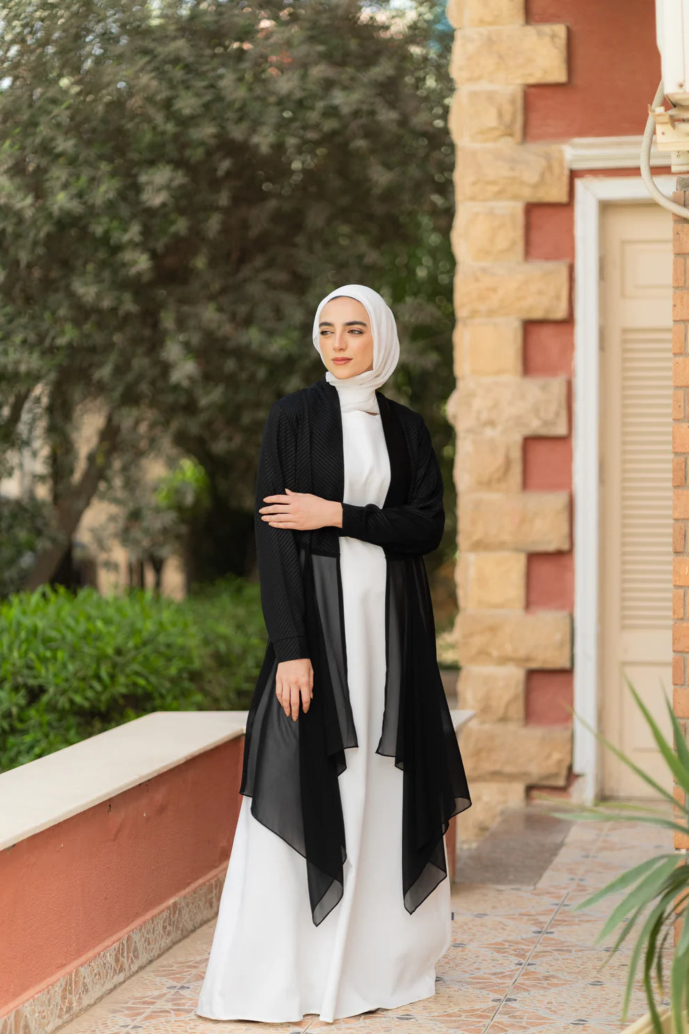 Silk Cardigan code 30 - The cape