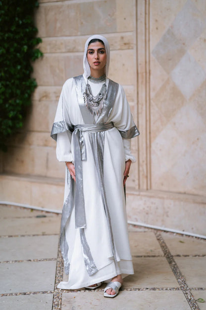 The Metalo n White - Naz