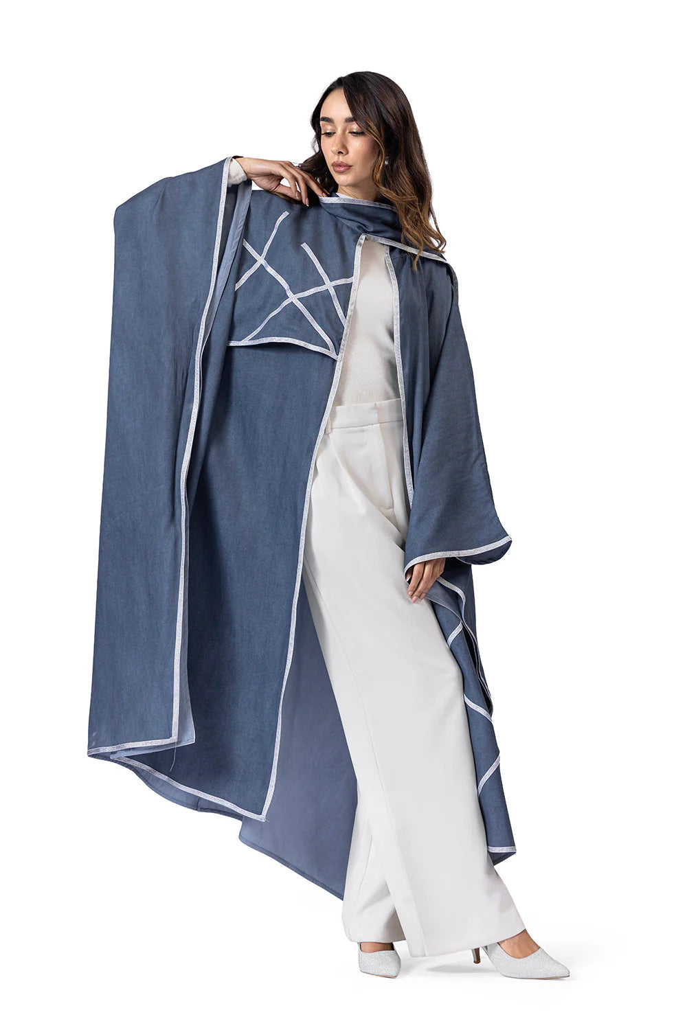 R26-K06 The Asala kaftan - AED