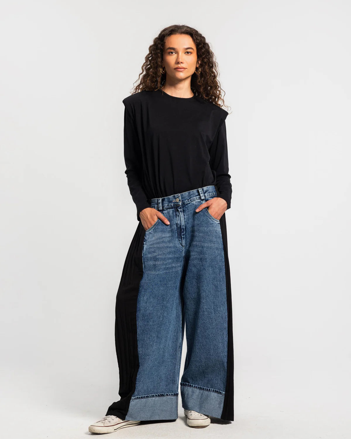 Side pleats denim pants - Theyab
