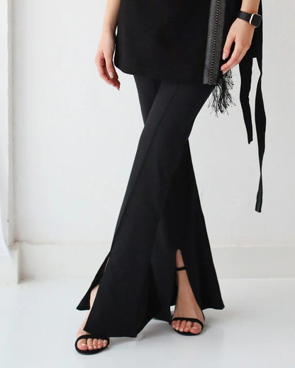 Flare pants with slit - Sara Salama