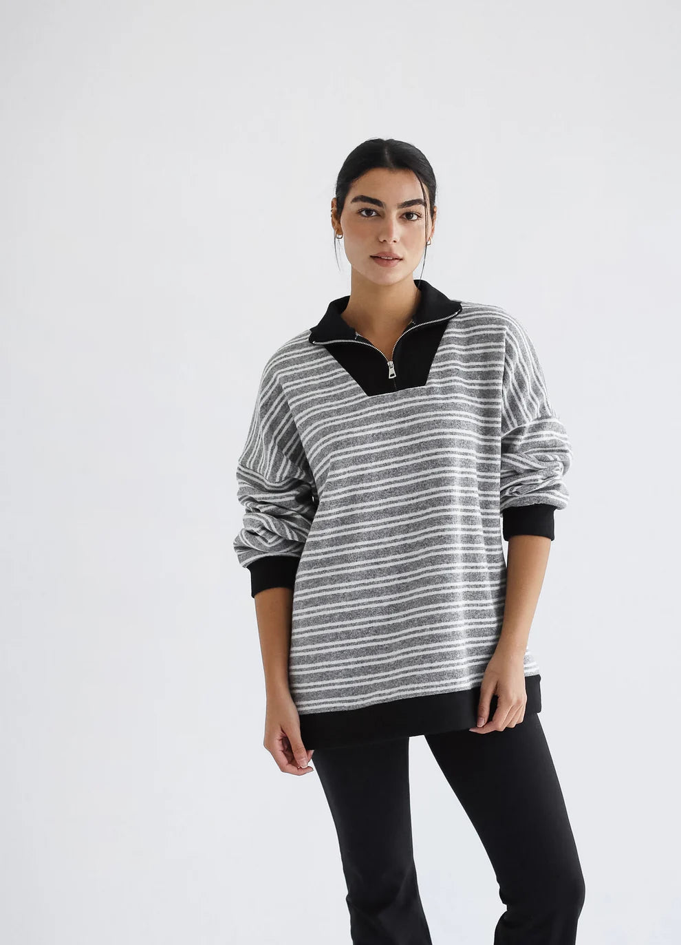 The Strip Edit Sweater Adults - Tamaa
