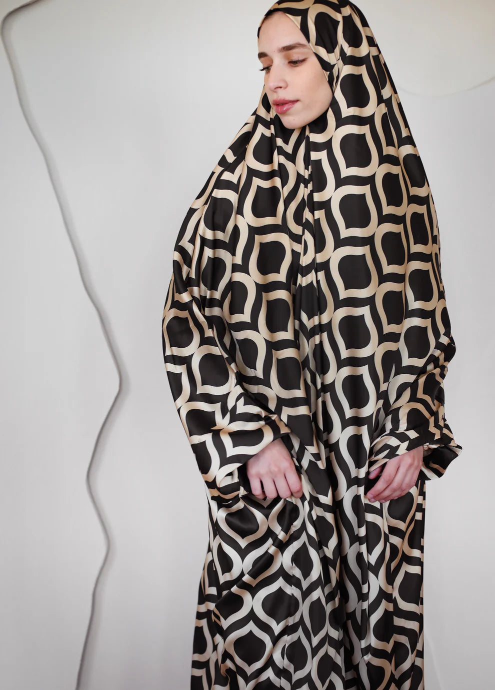 Gold Halo Slip on Khimar - Marmelade