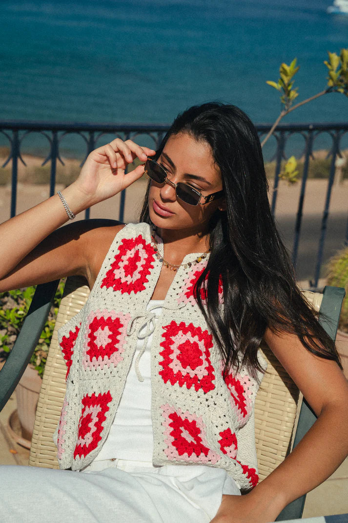 The Granny edit vest - obi