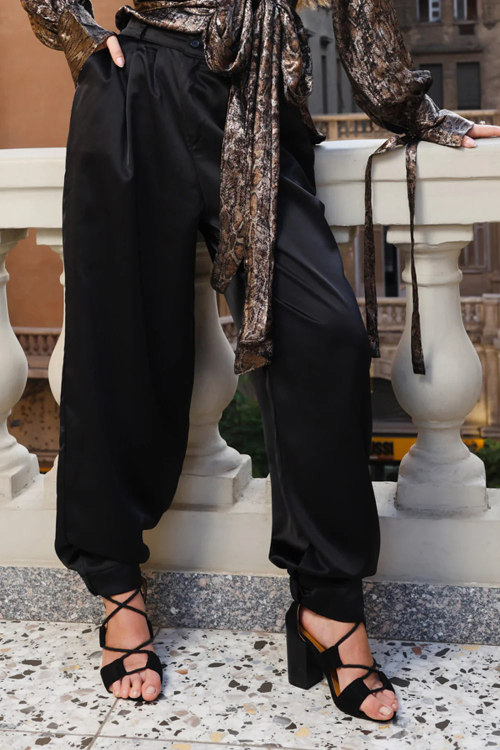 Shine cuff pants - Sara salama