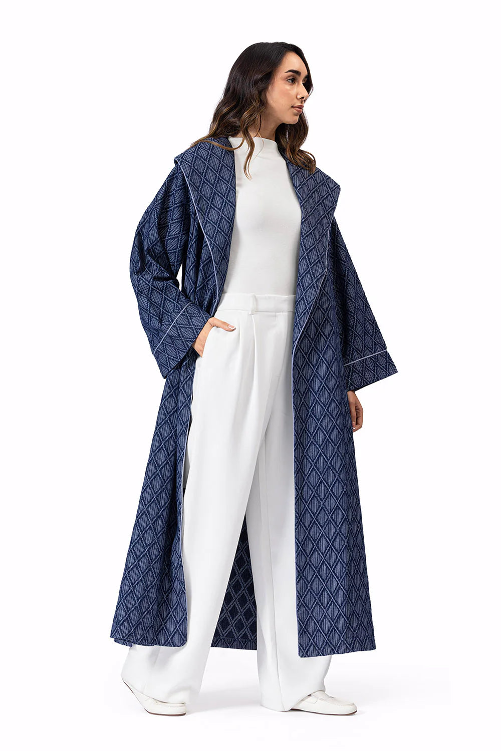 R26-CA10 The Thuraya kaftan- AED