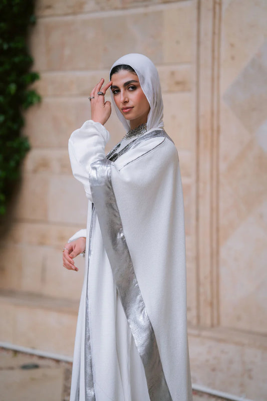 The Metalo n White - Naz