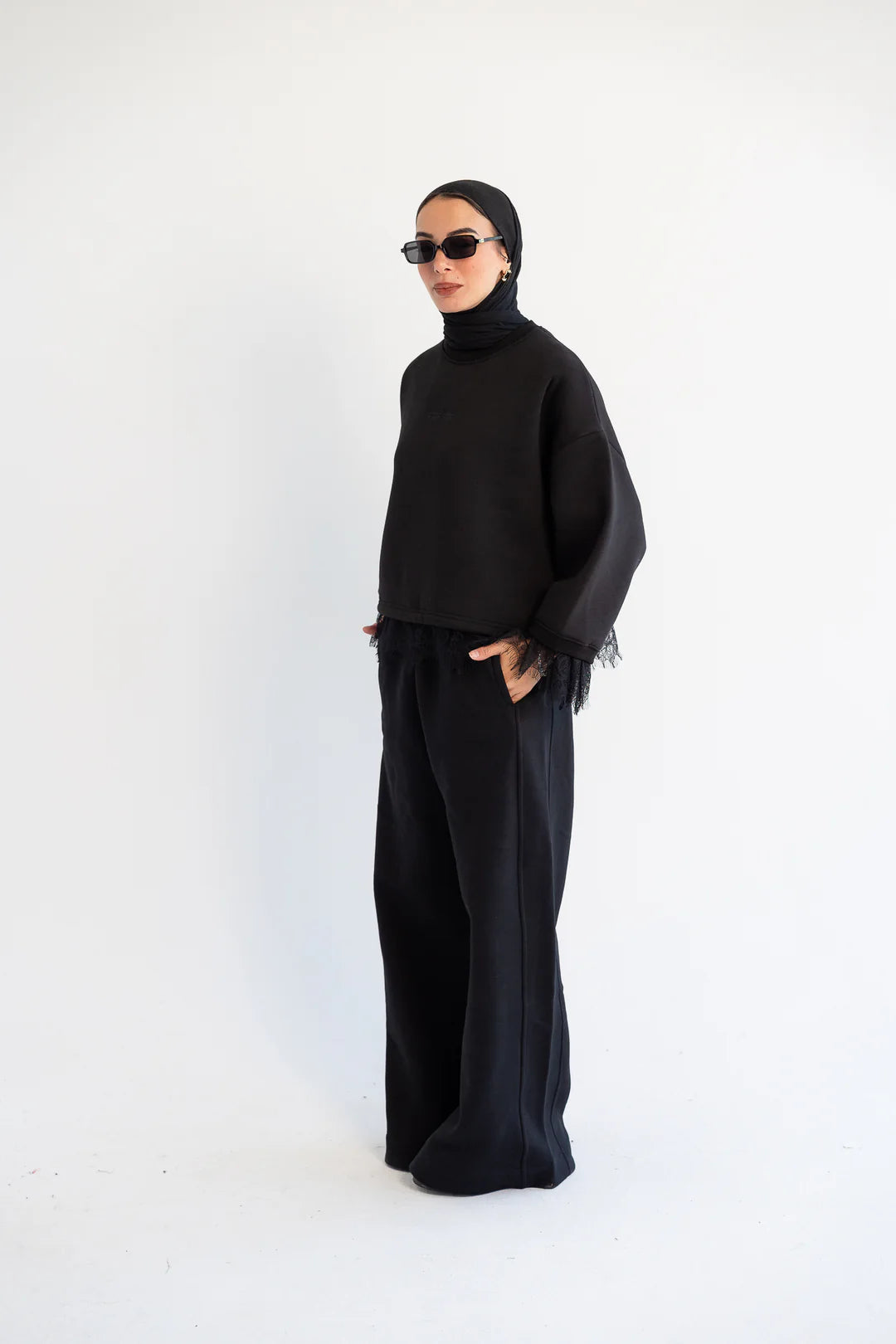 Lail SweatPants - Lail