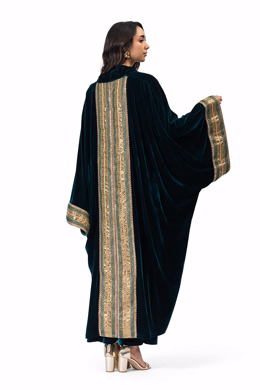 R26-K12 The Rawda Kaftan- AED