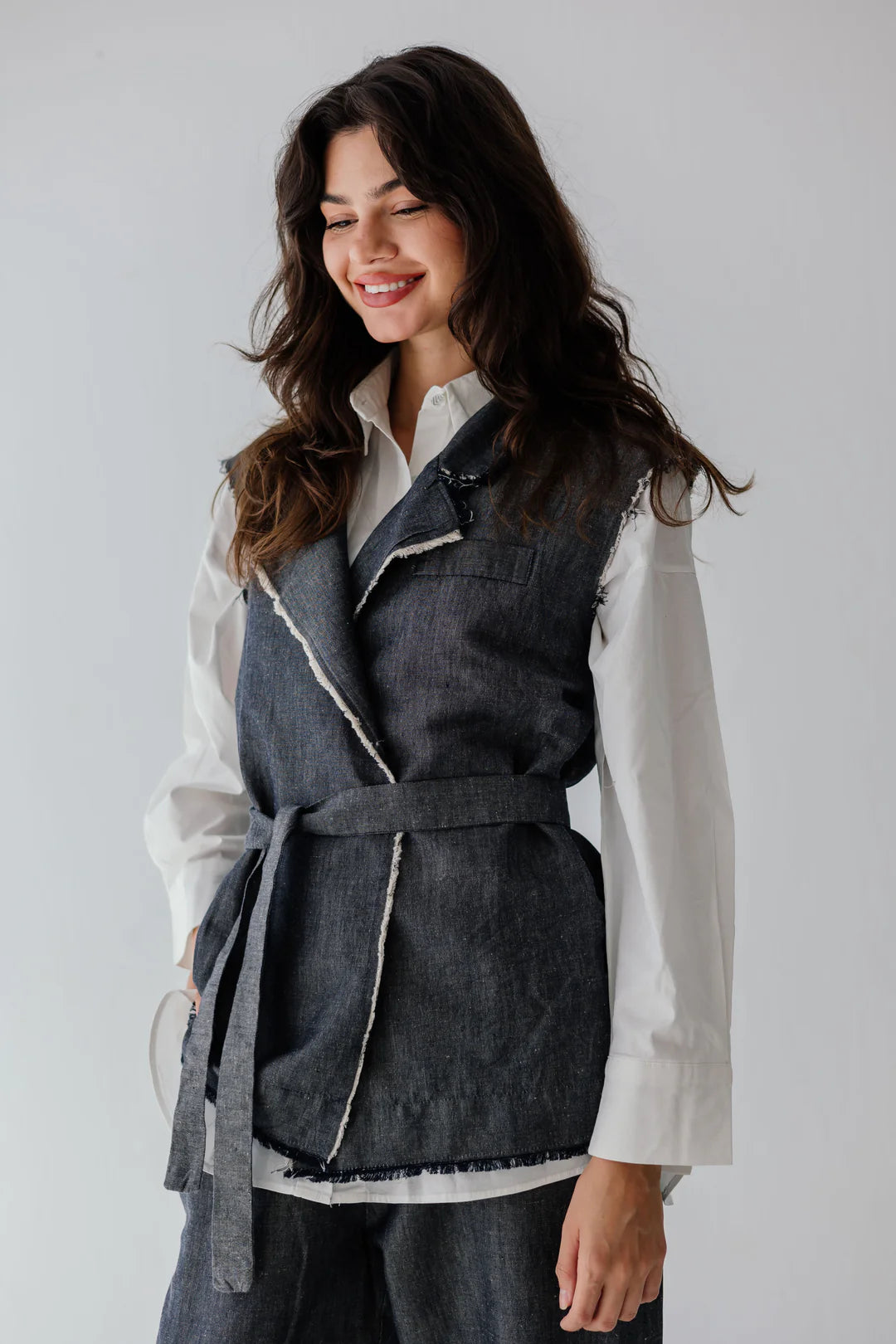 Glow Mood (Vest & Pants) - Dalia Omar