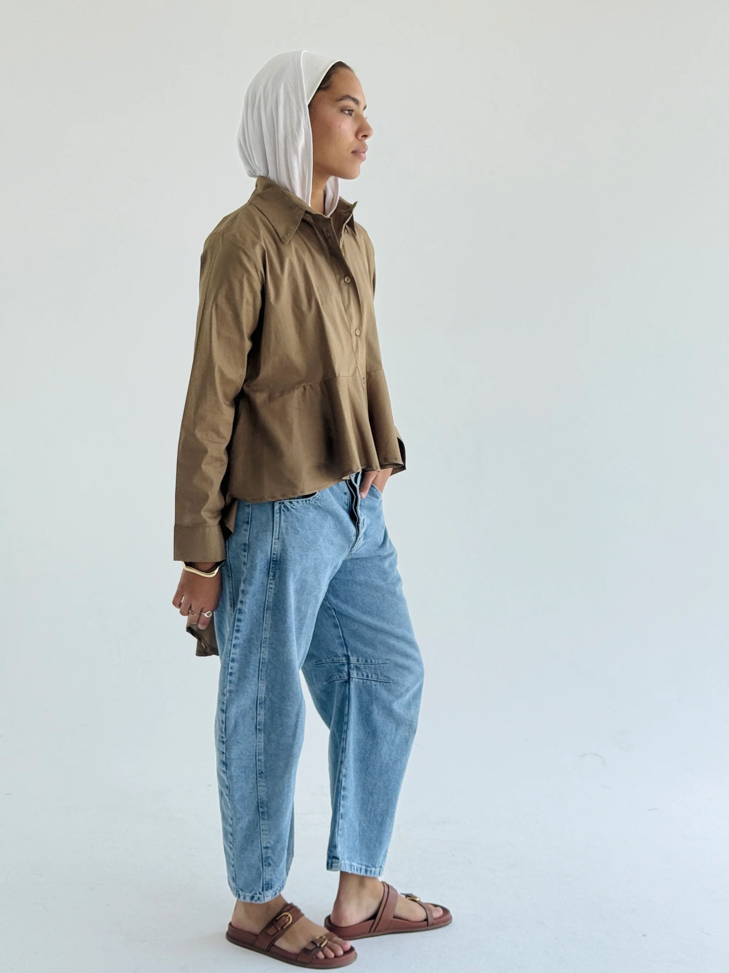 Round ruffled poplin shirt - Theyab