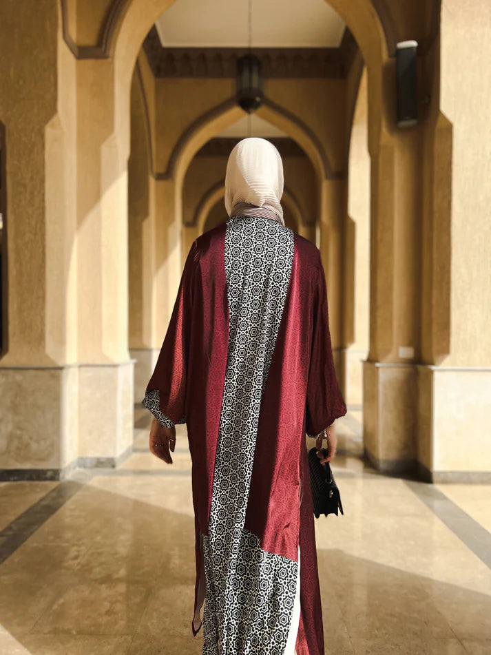 Oriental orange kimono - Anjum