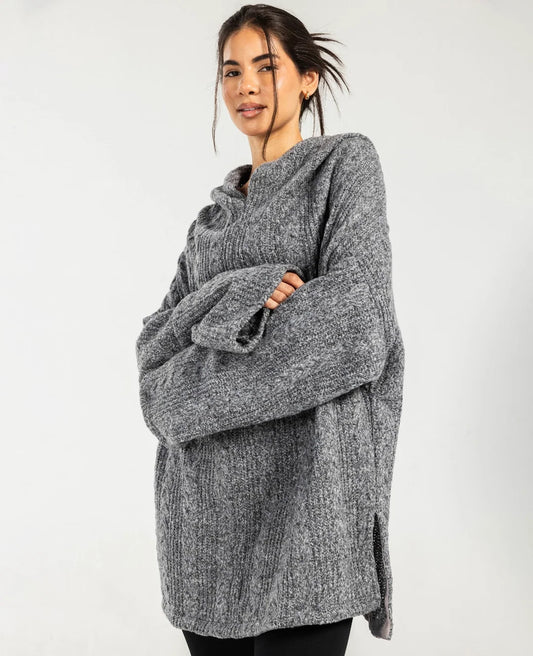Cozynest pullover - Dalia Omar