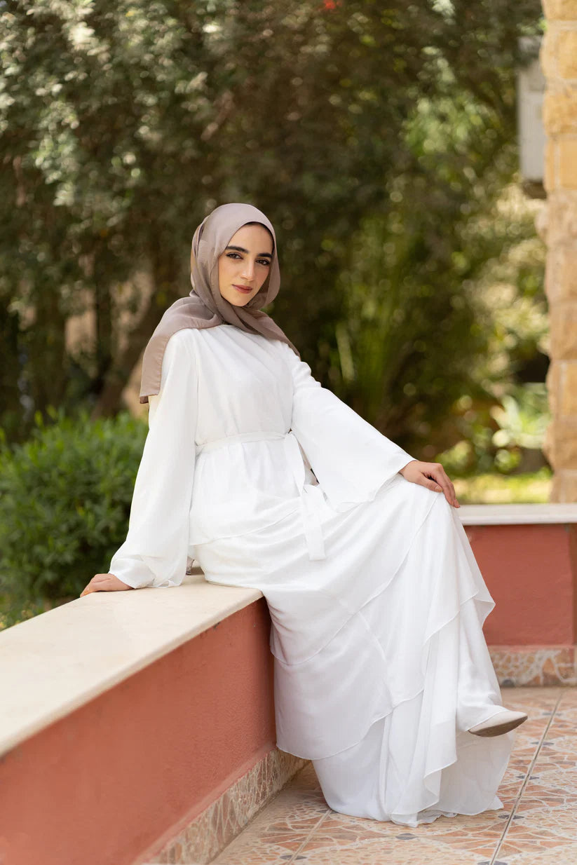 Flora ruffles dress code 15 - The cape