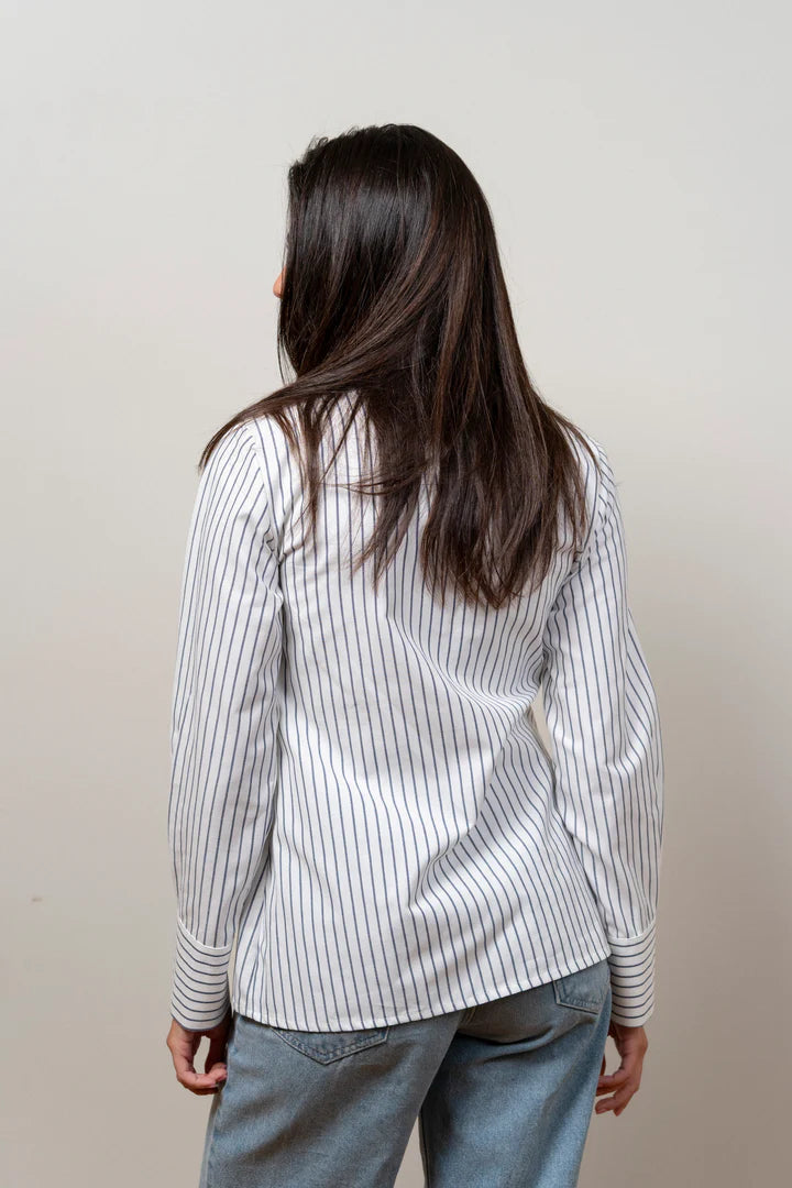 The Tide Drape White x navy blue shirt - TAA