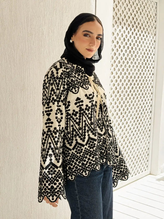 Celina Embroidered blouse - Estringo