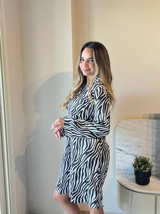 Zebra satin shirt dress - Chummy
