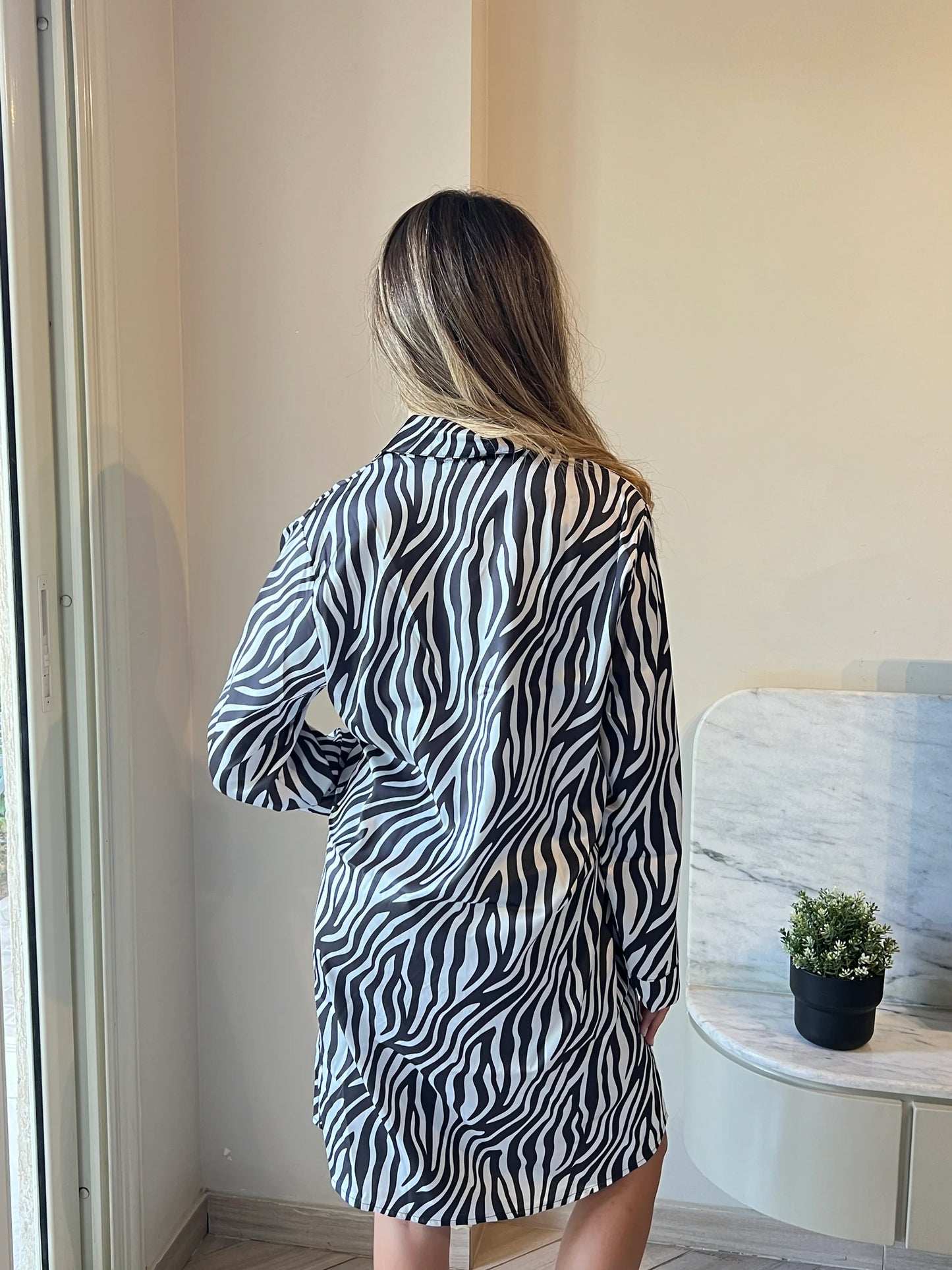 Zebra satin shirt dress - Chummy