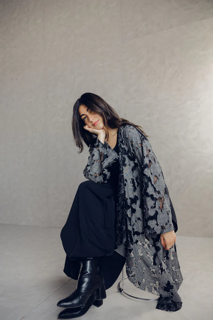 Asymmetrical  edgy cardigan - Maison taj