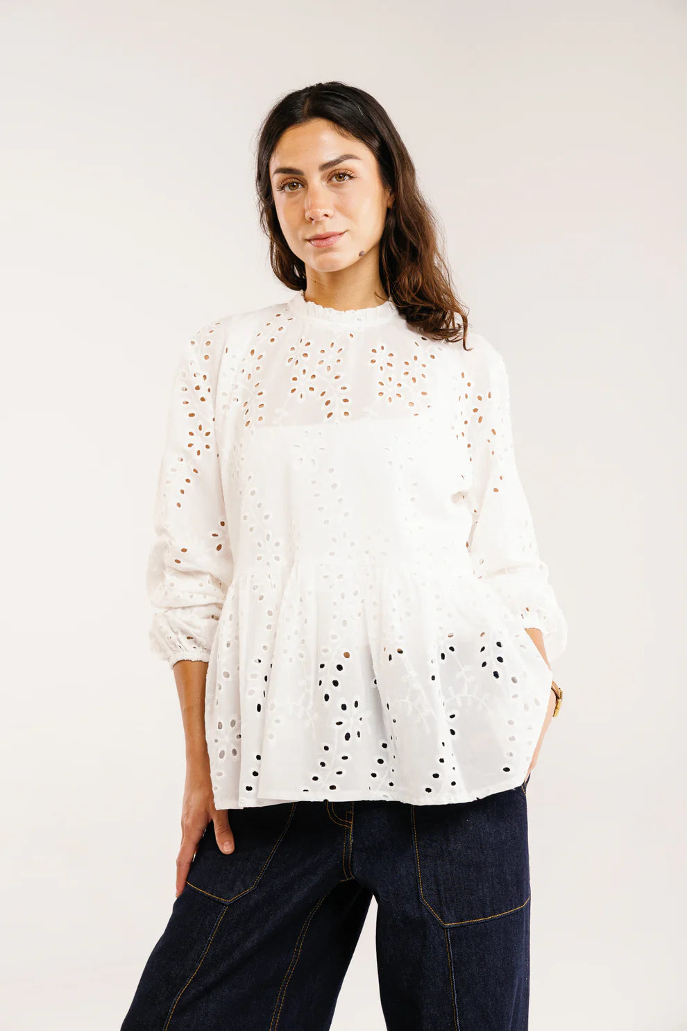 The eyelet blouse - Peach and mint