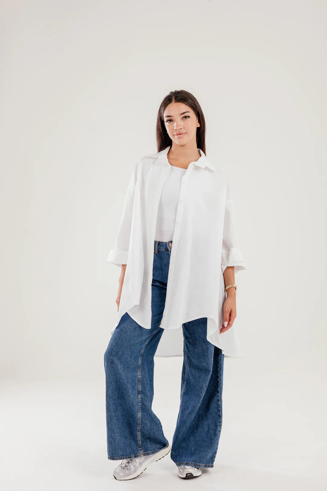 Must Have shirt - Taj sisters