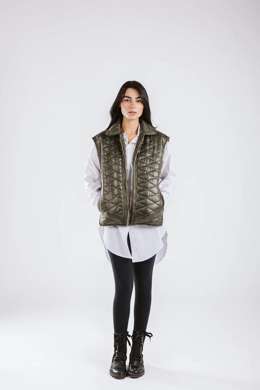 Quilted Charm Vest - Taj