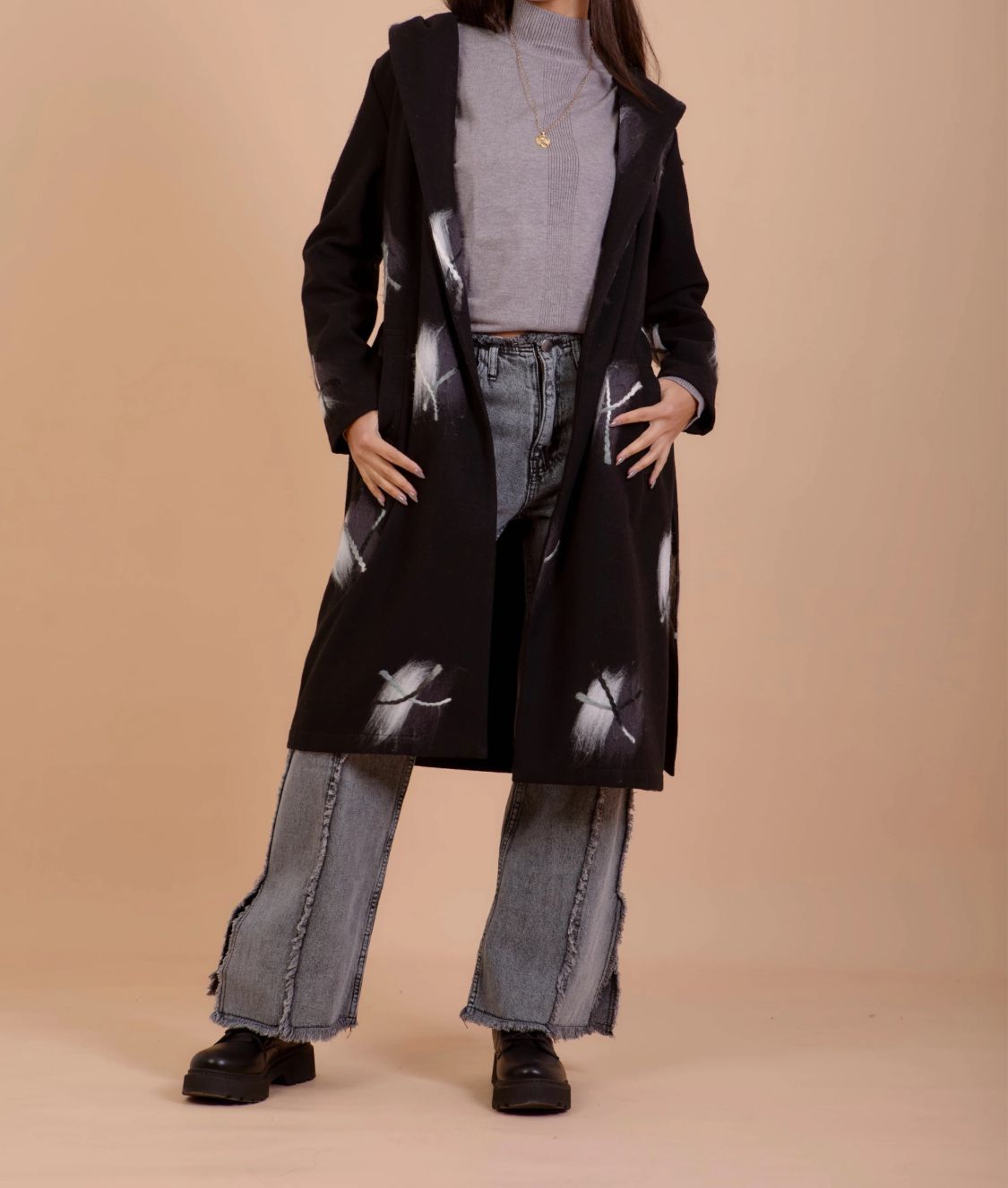 Boss lady coat - Nahla ElAlfy