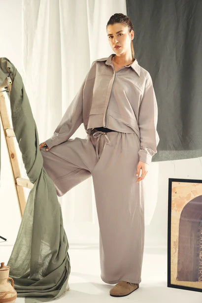 S26-P37 Wide leg copra pants - AED