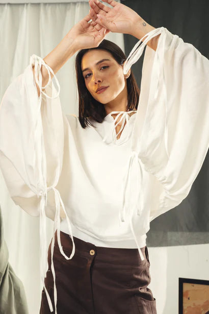 S26-T49 Blouse with straw string - AED