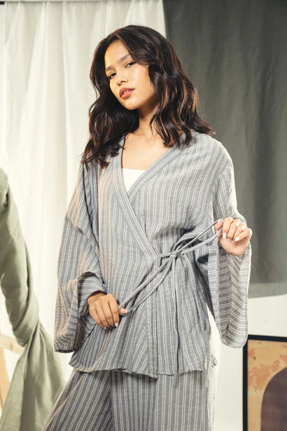 S26-T71 Striped Relaxed-Fit Cardigan - AED
