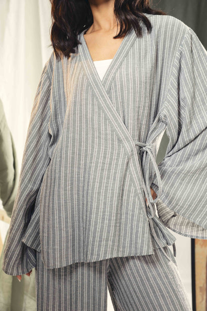 S26-T71 Striped Relaxed-Fit Cardigan - AED
