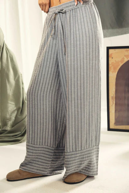 S26-P72 striped wide leg pants - AED