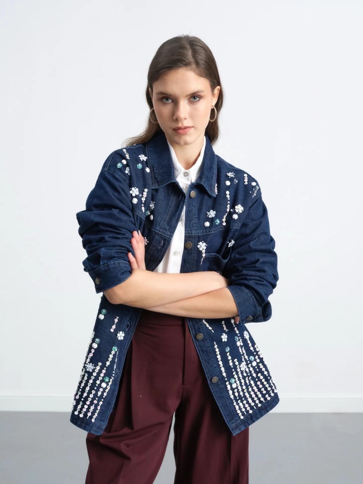 Flower studded denim jacket - Magazin