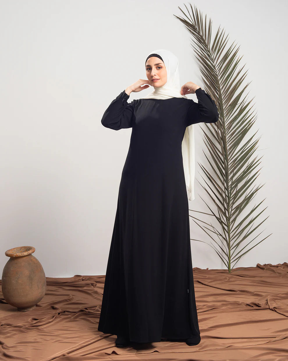 Crepe Basic Dress Code 50 - The Cape