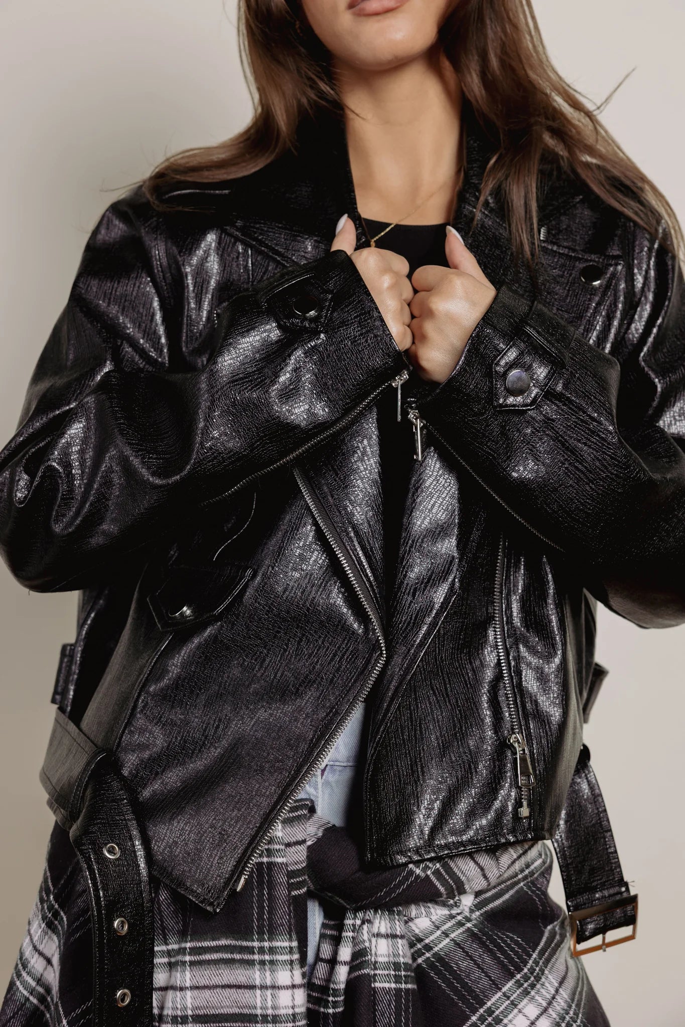 W25-J70 Jacket - AED