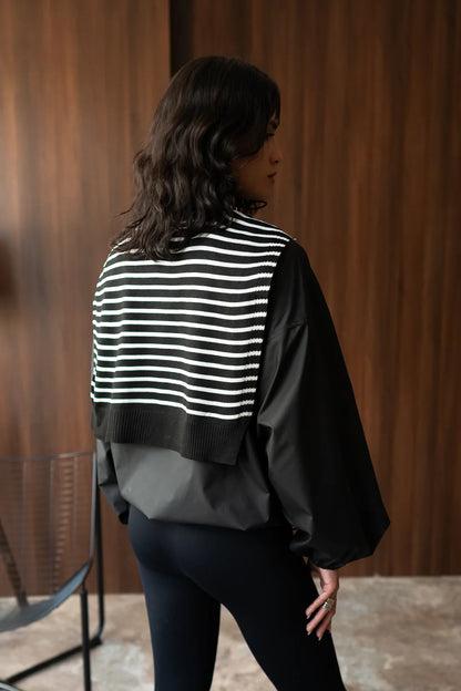 Striped Shoulder Sweater - Lail