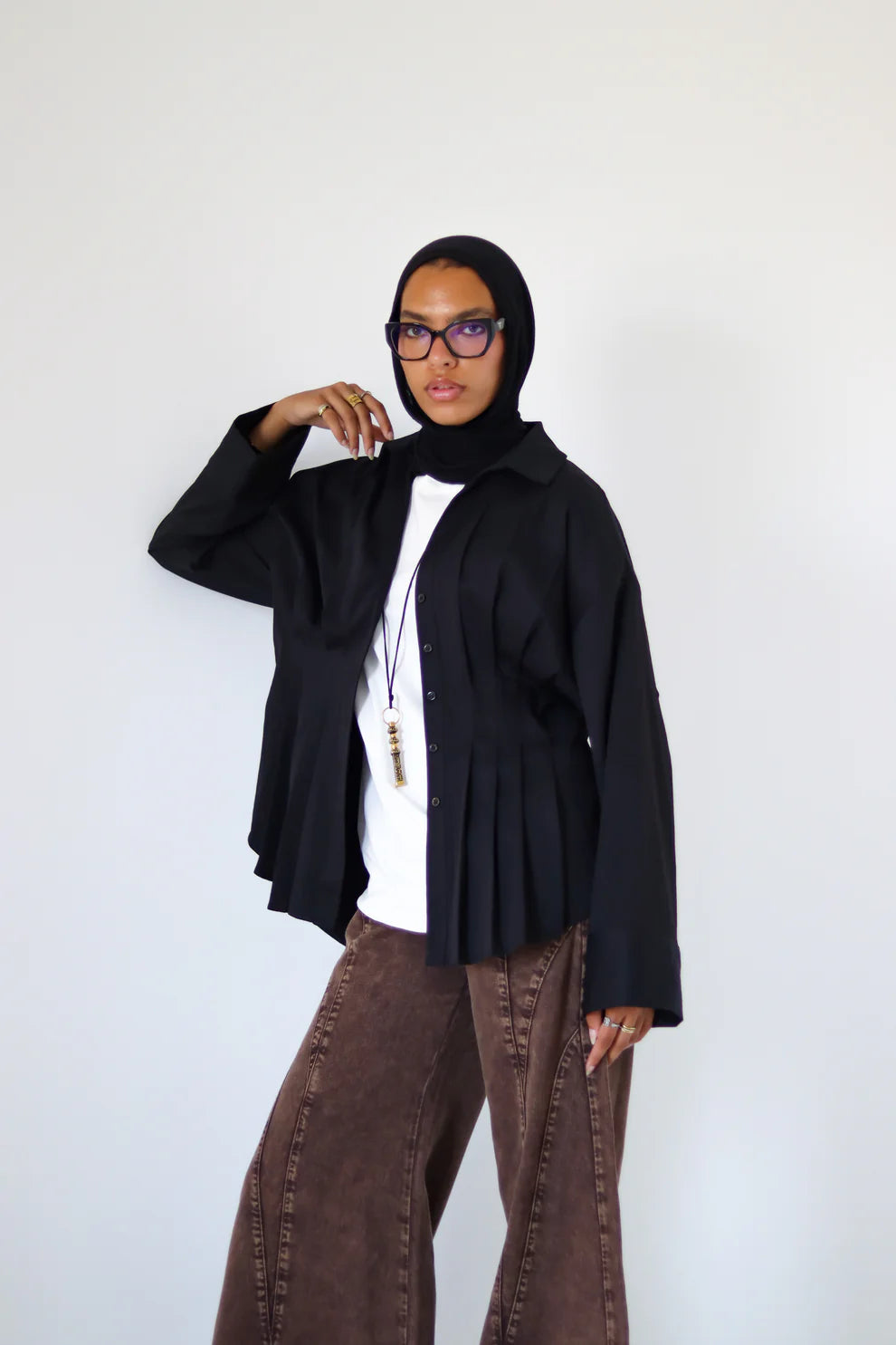 Pleated Round Shirt - Zeyylan