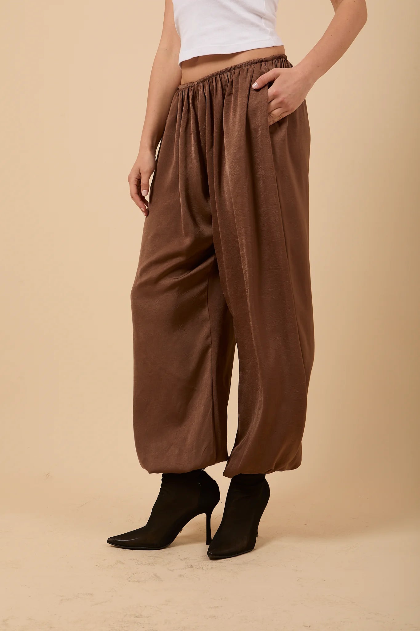 Balloon Pants - Nahla el alfy