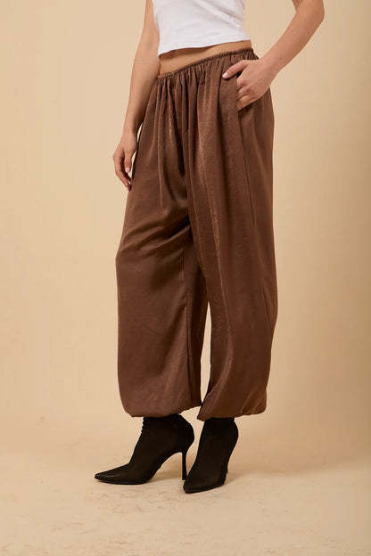 Balloon Pants - Nahla el alfy
