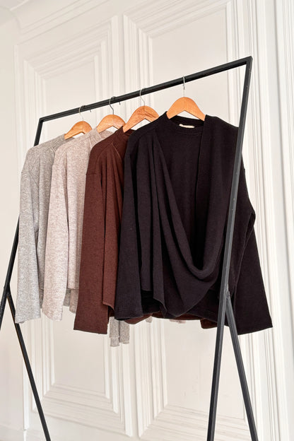 Scarf Knit Pullover - Honna